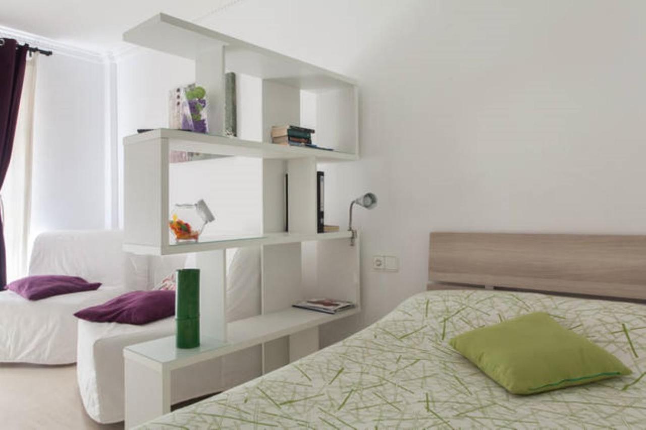 Estudios Munoz Alicante Buitenkant foto